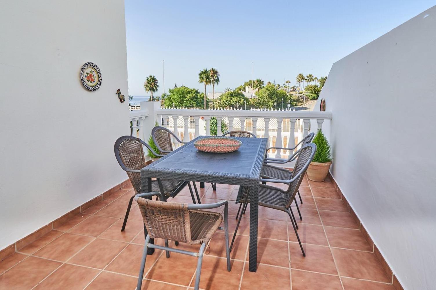 Villa Pura - Private Jacuzzi & Heated Pool Nerja Exterior foto